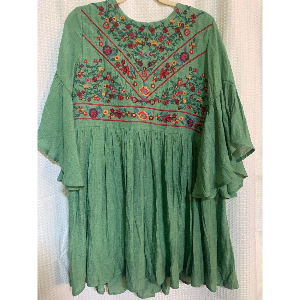 Umgee USA Green Floral Embroidered Boho Tunic Top Ruffle Bell Sleeve Medium